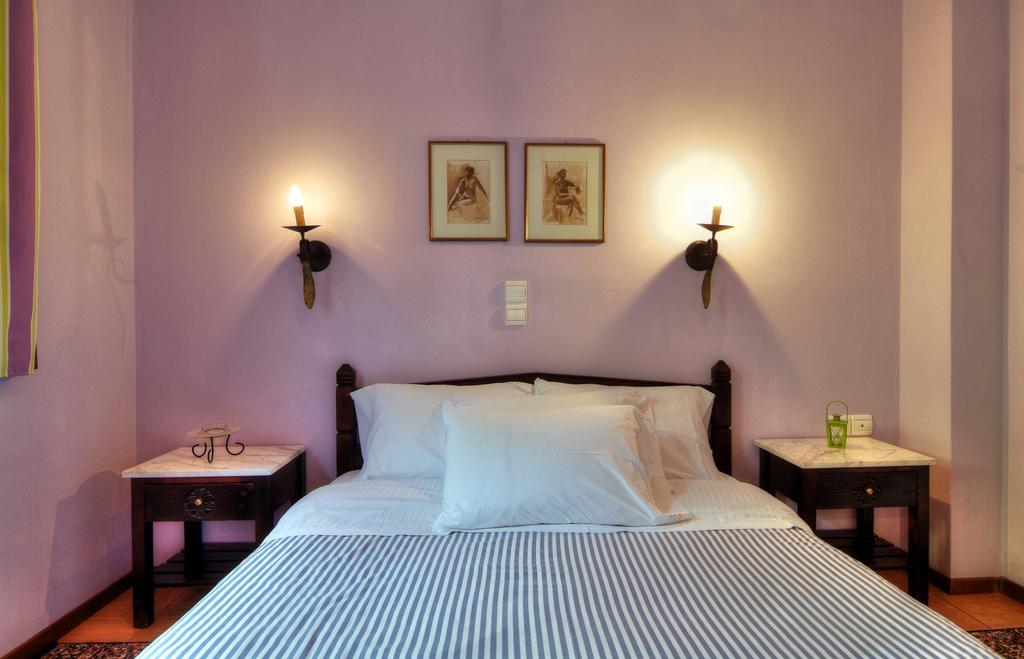 Nefeles Hotel Arachova Bagian luar foto
