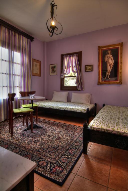 Nefeles Hotel Arachova Bagian luar foto